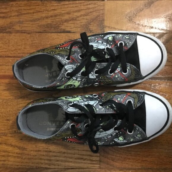 Converse Low Tops Dinoverse - Picture 1 of 4